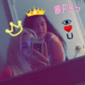 Meet your Posher, Marissa